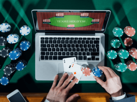 Fortuna spouští český poker online